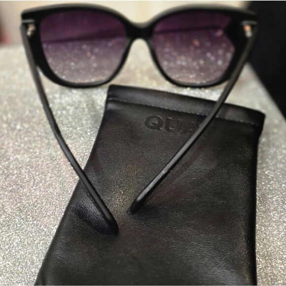 Quay Australia Ever After Sunglasses- Matte Black Frame/Smoke Fade Lens main image 7